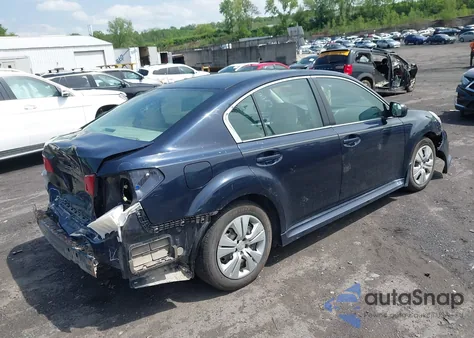 2013 Subaru Legacy 2.5I из США, поврежденный, VIN 4S3BMBA64D3021076